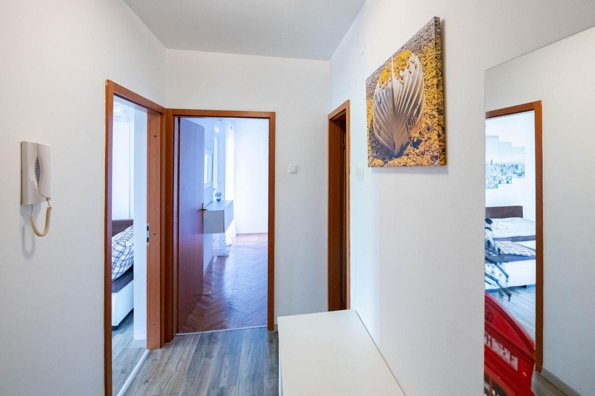Apartman Doris Ловран Екстер'єр фото